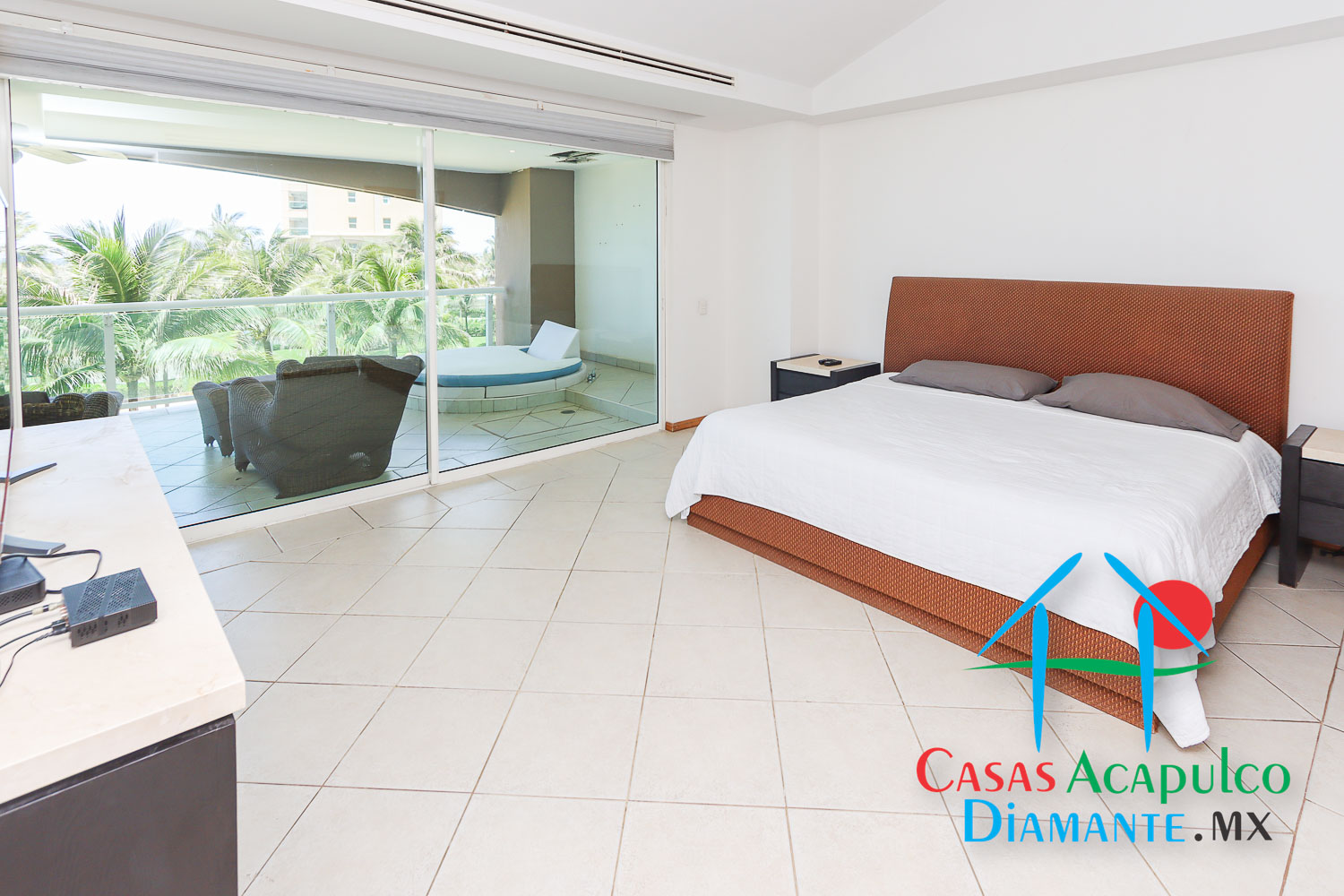 Maralago E 402 - Recámara principal 1